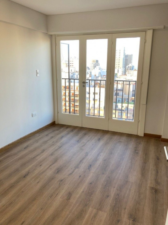 DEPARTAMENTO de 4 Ambientes c/COCHERA