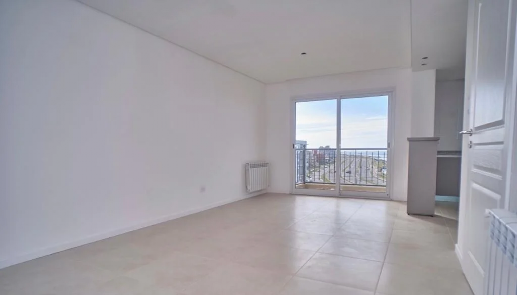 SEMIPISO 2 Ambientes frente al mar c/LAUNDRY, SOLARIUM y QUINCHO. CONSULTE POR COCHERA!