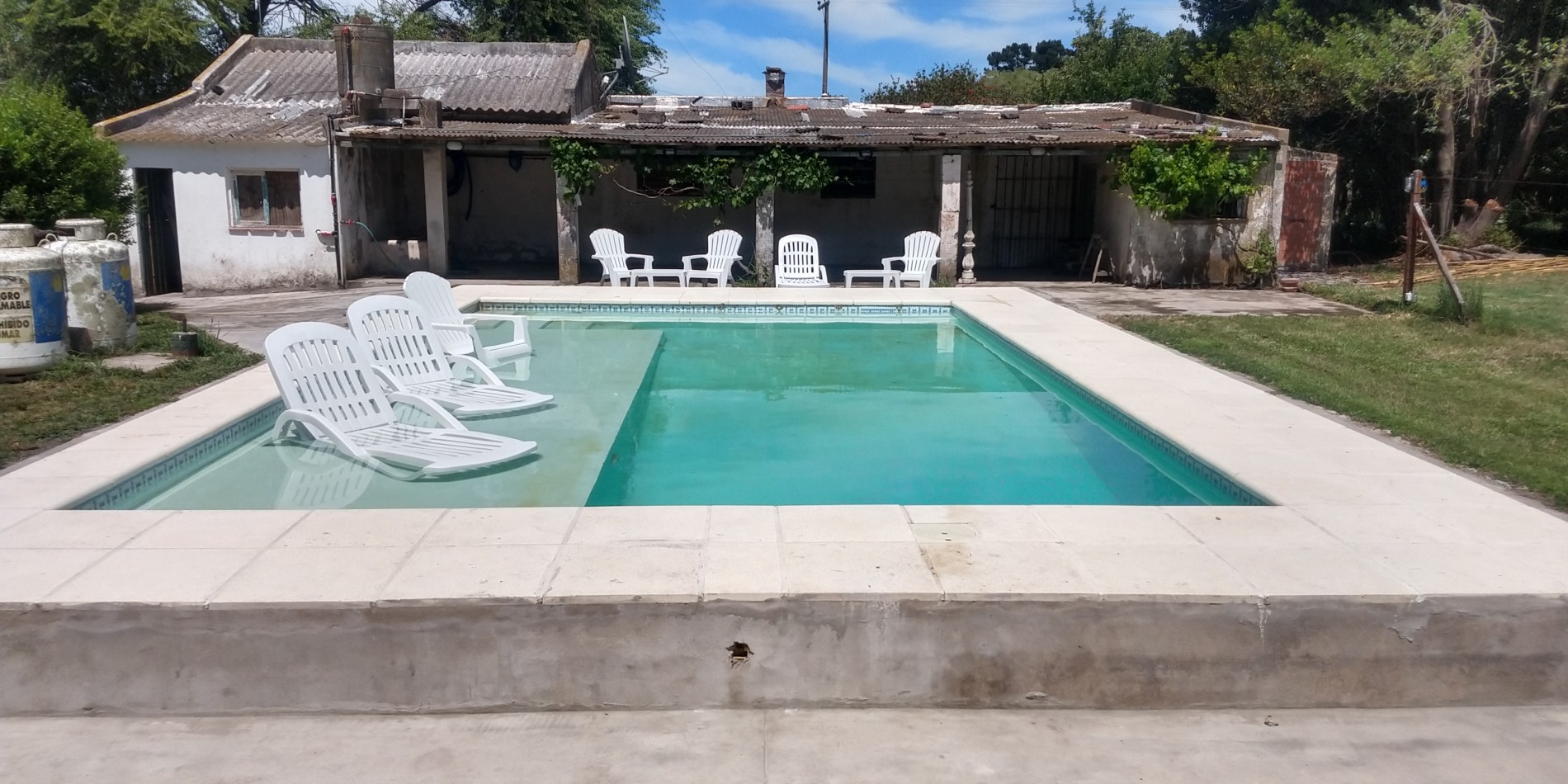 CASA QUINTA c/PILETA + GALPON