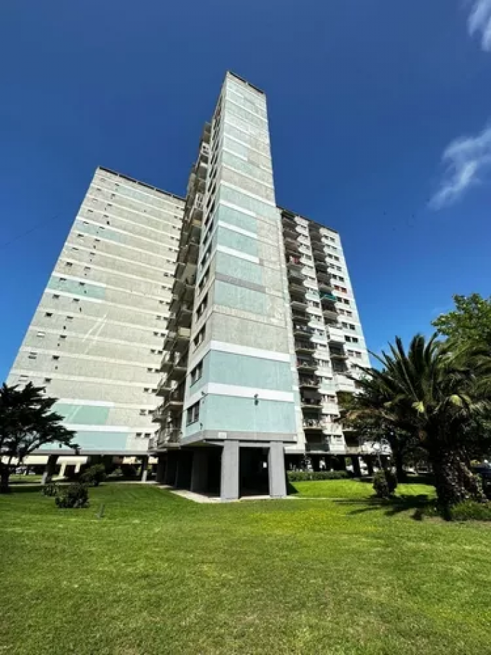 DEPARTAMENTO 3 ambientes c/BALCON