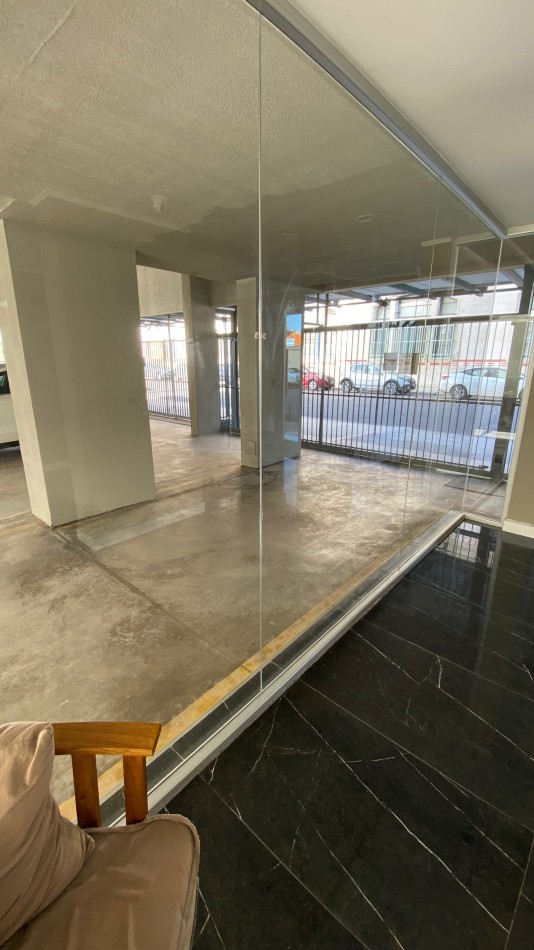 SEMIPISO de 4 amb c/vista plena al mar c/COCHERA doble y BAULERA. Torre Unzue