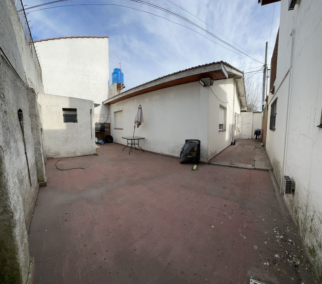 Propiedad en Block de 2 Chalets independientes