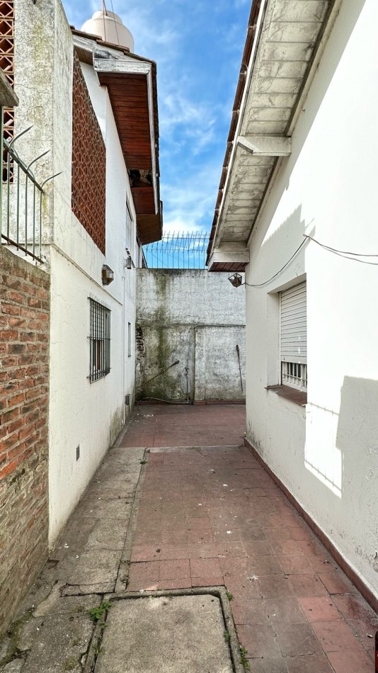 Propiedad en Block de 2 Chalets independientes