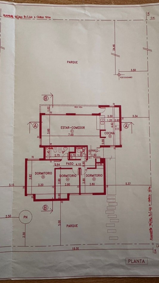 CASA de 4 AMBIENTES con PISCINA y GRAN PARQUE - Barrio El Sosiego -PERMUTA