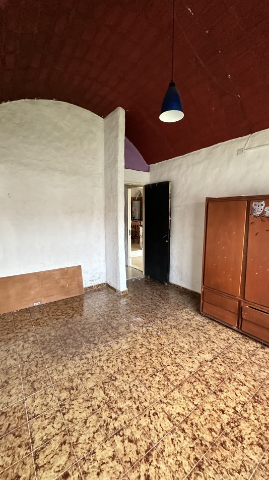 Casa de 4 ambientes al frente en PH.