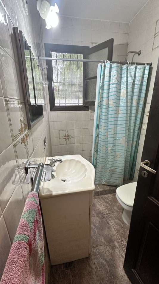 Chalet 6 Ambientes C/garage y Parque