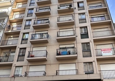 DEPARTAMENTO 1 Ambiente en contrafrente c/Balcon Frances